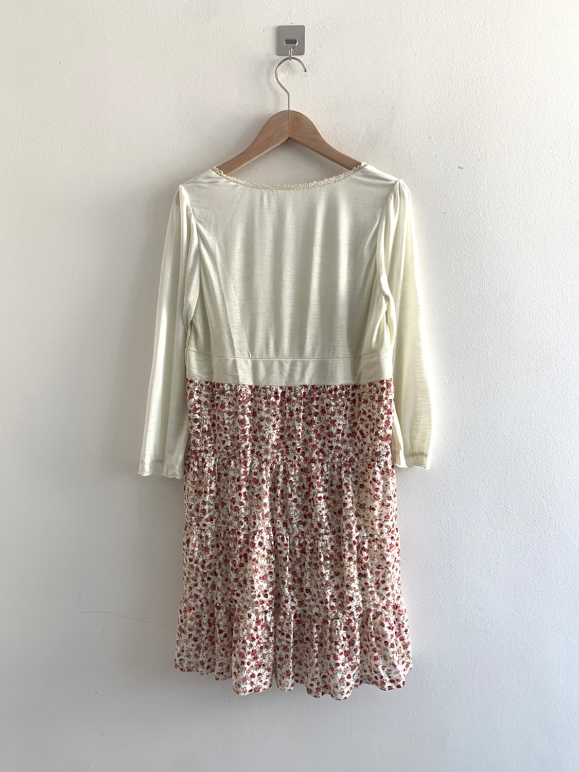 Floret lace u neck ribbon dress 상품이미지9