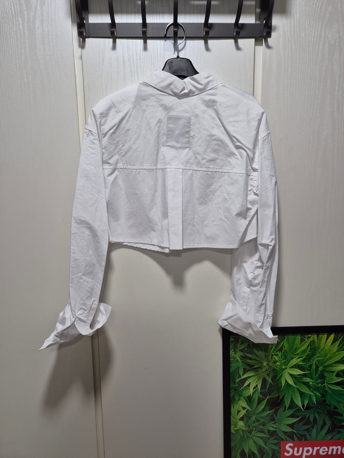 (세일)(새상품)DINT 딘트 화이트 크롭 셔츠 상품이미지10