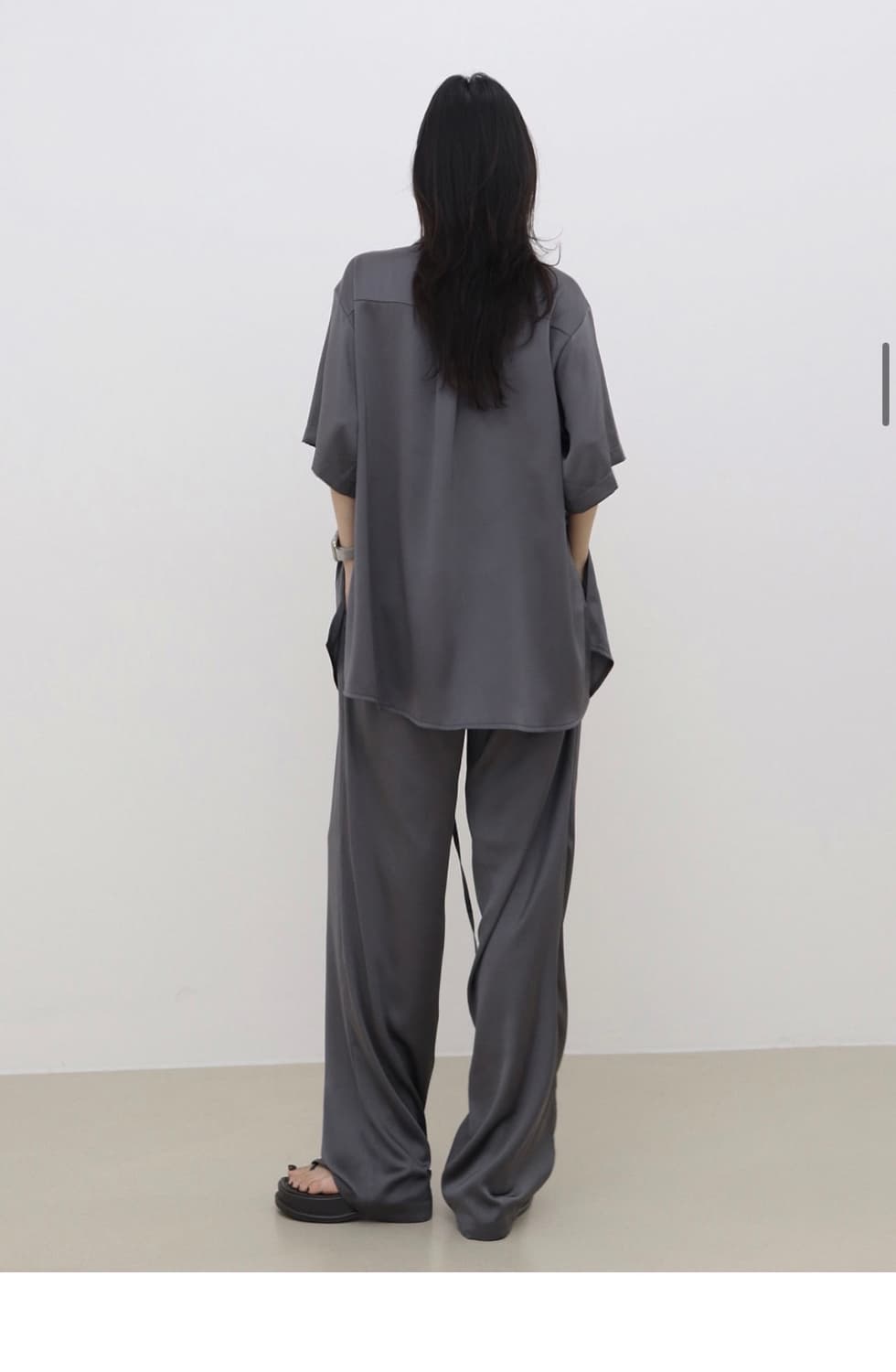 새상품) 트리밍버드 코클 셋업 팬츠 + 셔츠 세트 다크 실버 상품이미지5