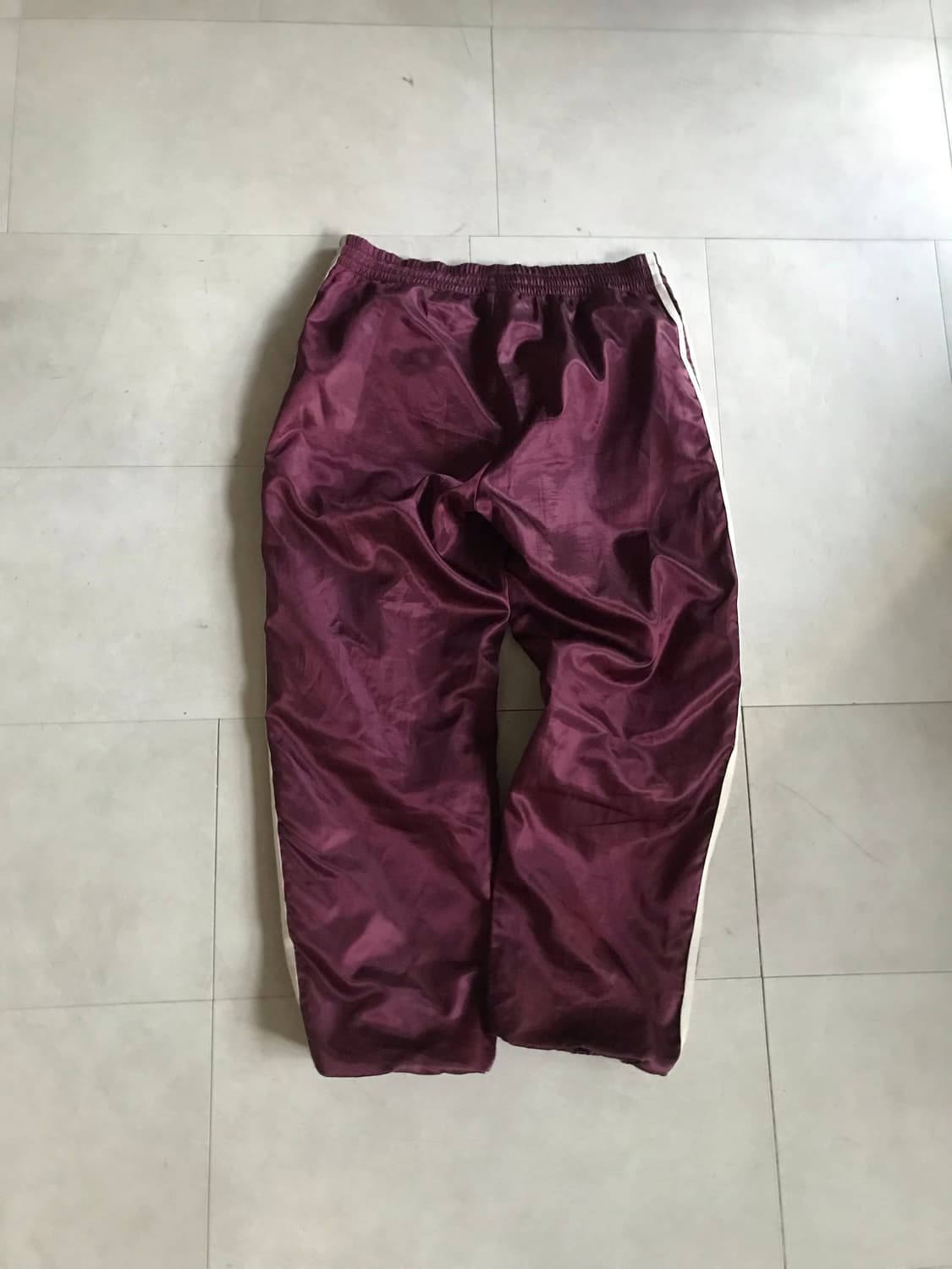 아디다스 버건디 와이드 트레이닝 팬츠 상품이미지6