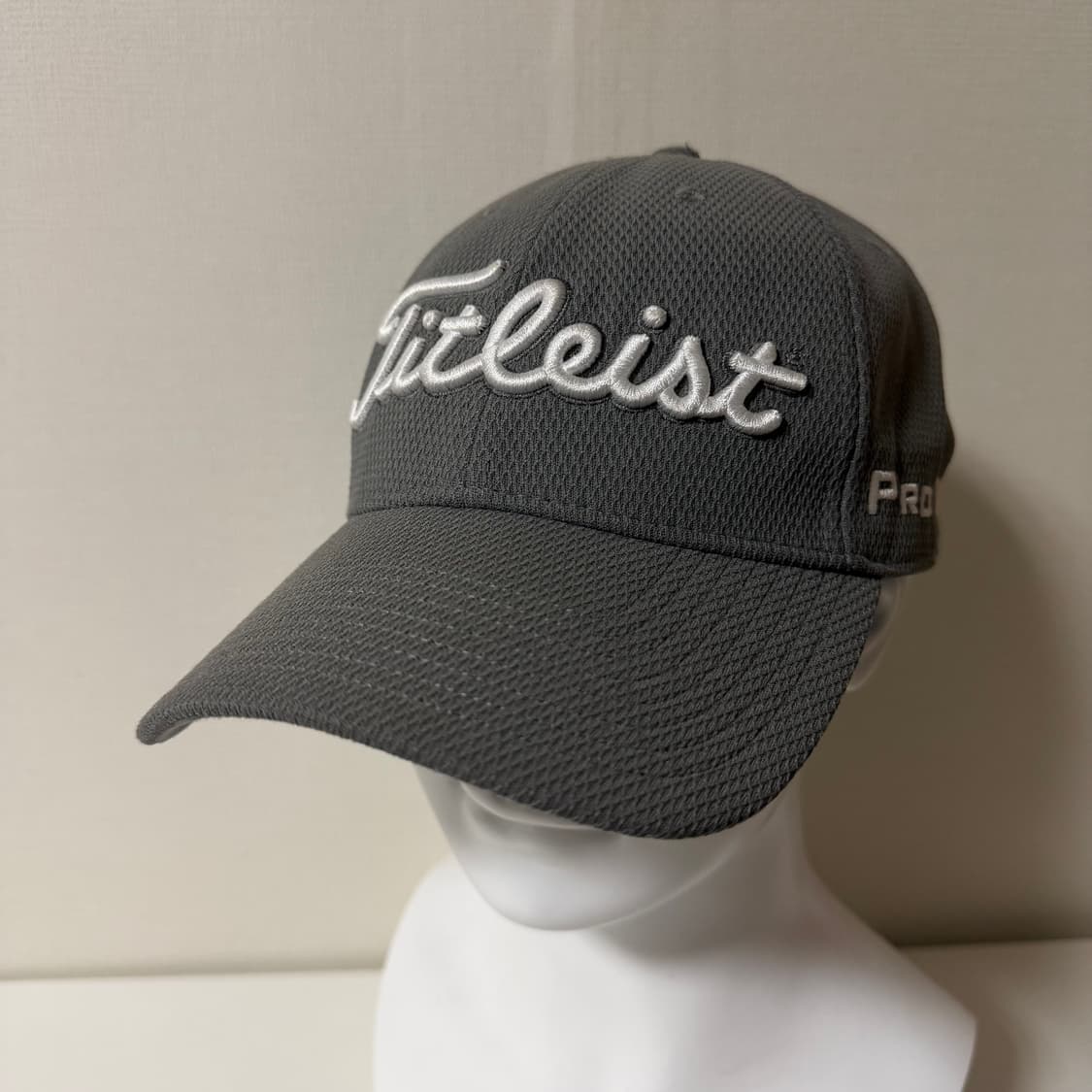 타이틀리스트 PRO V1 골프 메쉬캡 상품이미지1