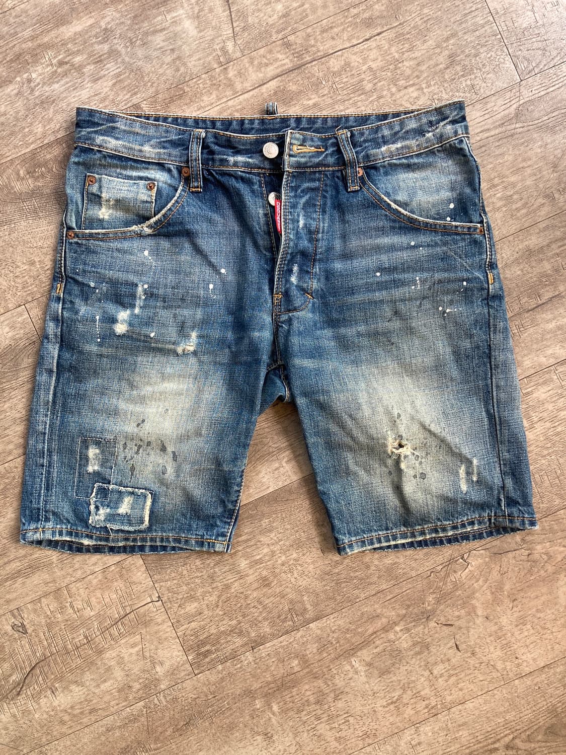 디스퀘어드2 워싱 데님 반바지 48 상품이미지1