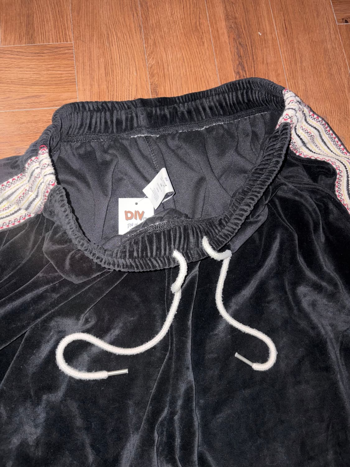 나바호 벨벳 트랙팬츠 상품이미지6