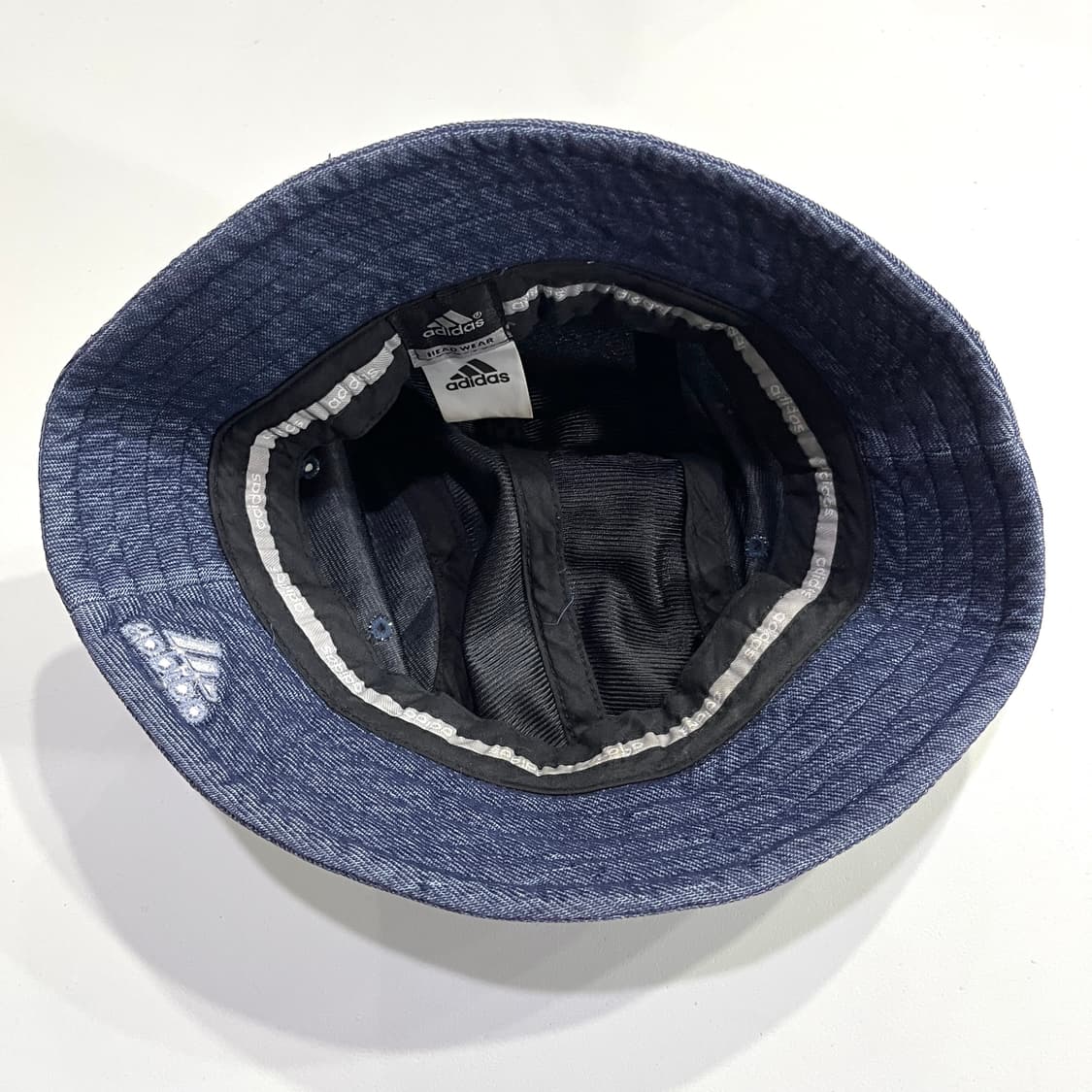 아디다스 자수로고 버킷햇 상품이미지3