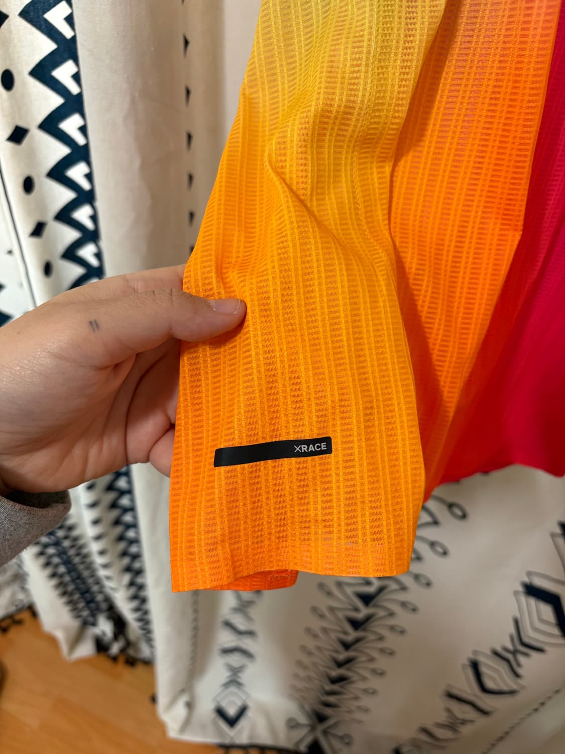 소어 러닝 맨즈 프린티드 테크 싱글렛 레인보우 상품이미지4