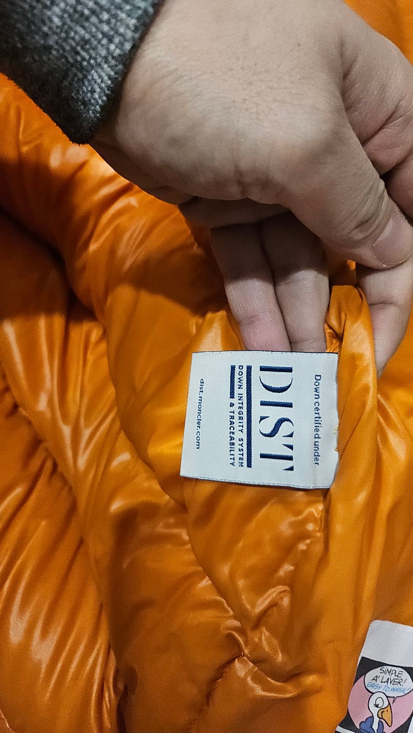 [4] 몽클레어 마야70 오렌지 컬러 패딩 상품이미지5