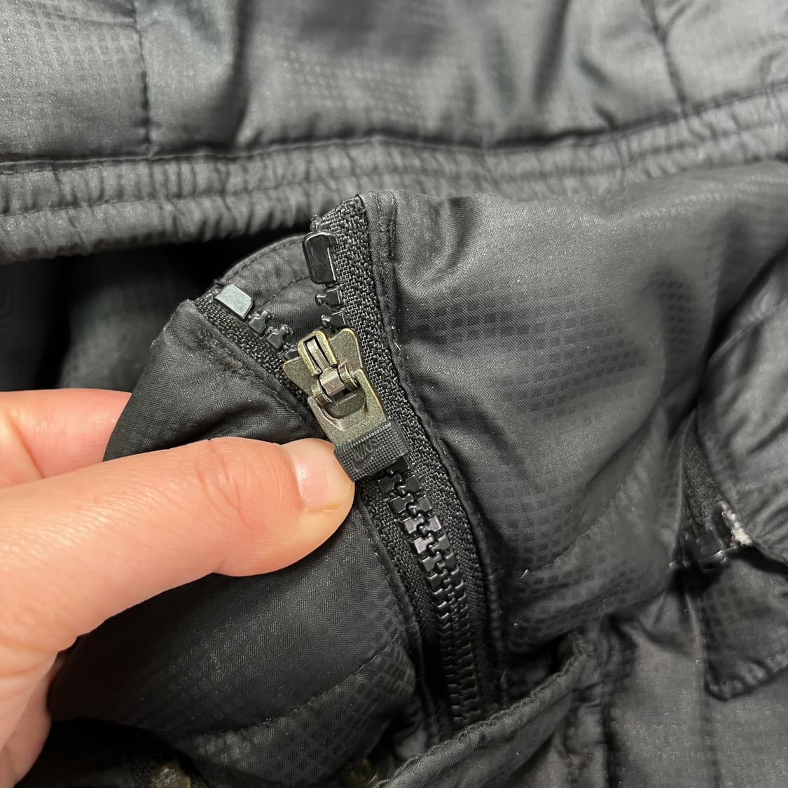 100 나이키 퀄팅 덕다운 패딩 상품이미지4