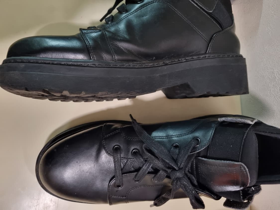 2 types of boots  상품이미지4