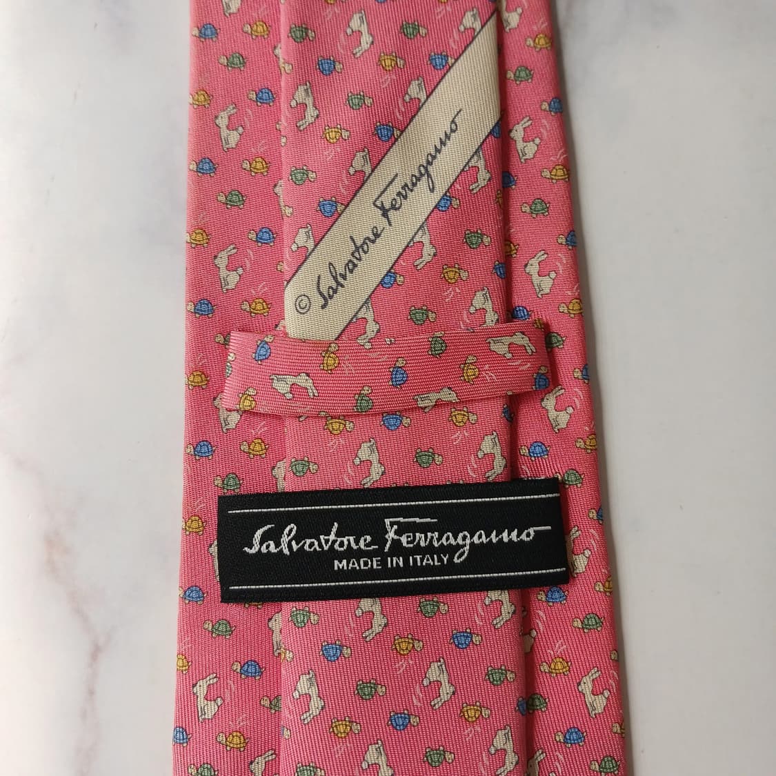 살바토레 페라가모 토끼와 거북이 모티브 넥타이 8.5cm B등급 E955 상품이미지6