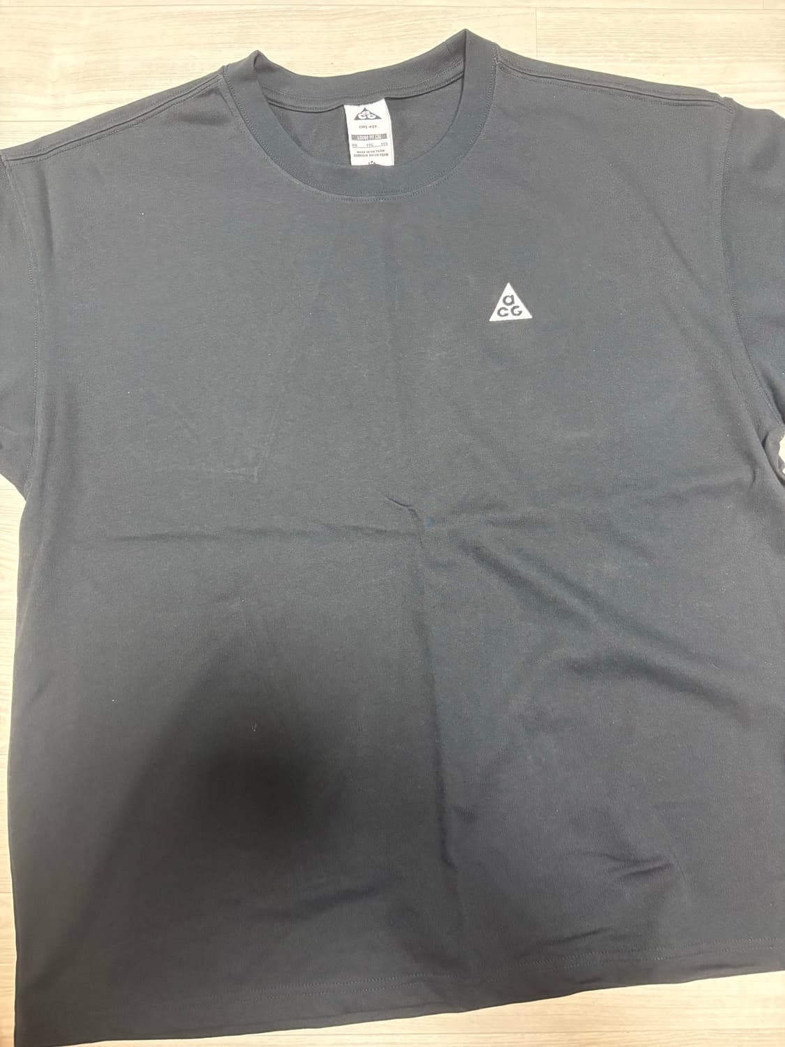 나이키 acg 반팔 블랙 상품이미지2