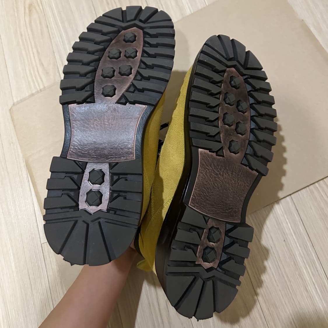 [현영현영해 X 로맨틱무브] 더 서밋 마운틴 부츠 / 웜옐로우 상품이미지5