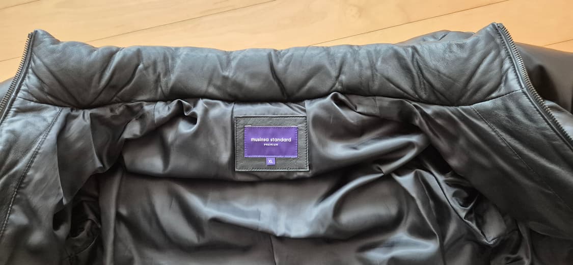 무신사 스탠다드 프리미엄 램스킨 패딩 블랙 XL 상품이미지9