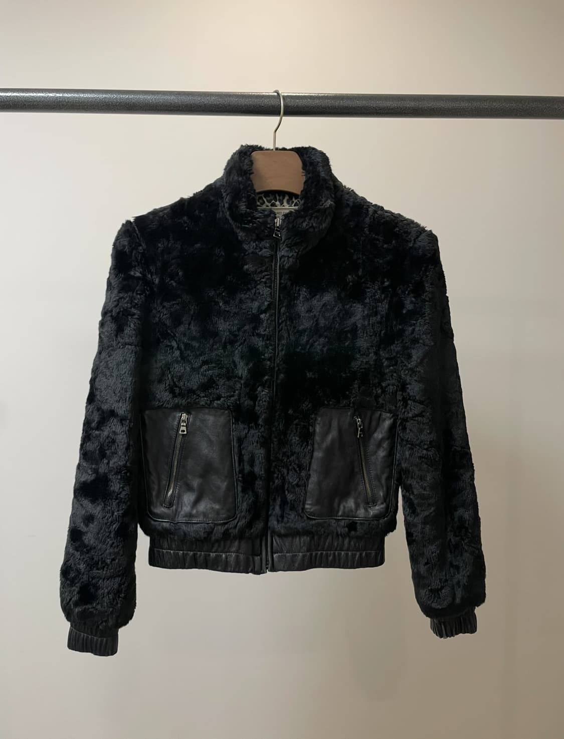 (90) guess usa 게스 y2k 퍼 자켓 상품이미지2