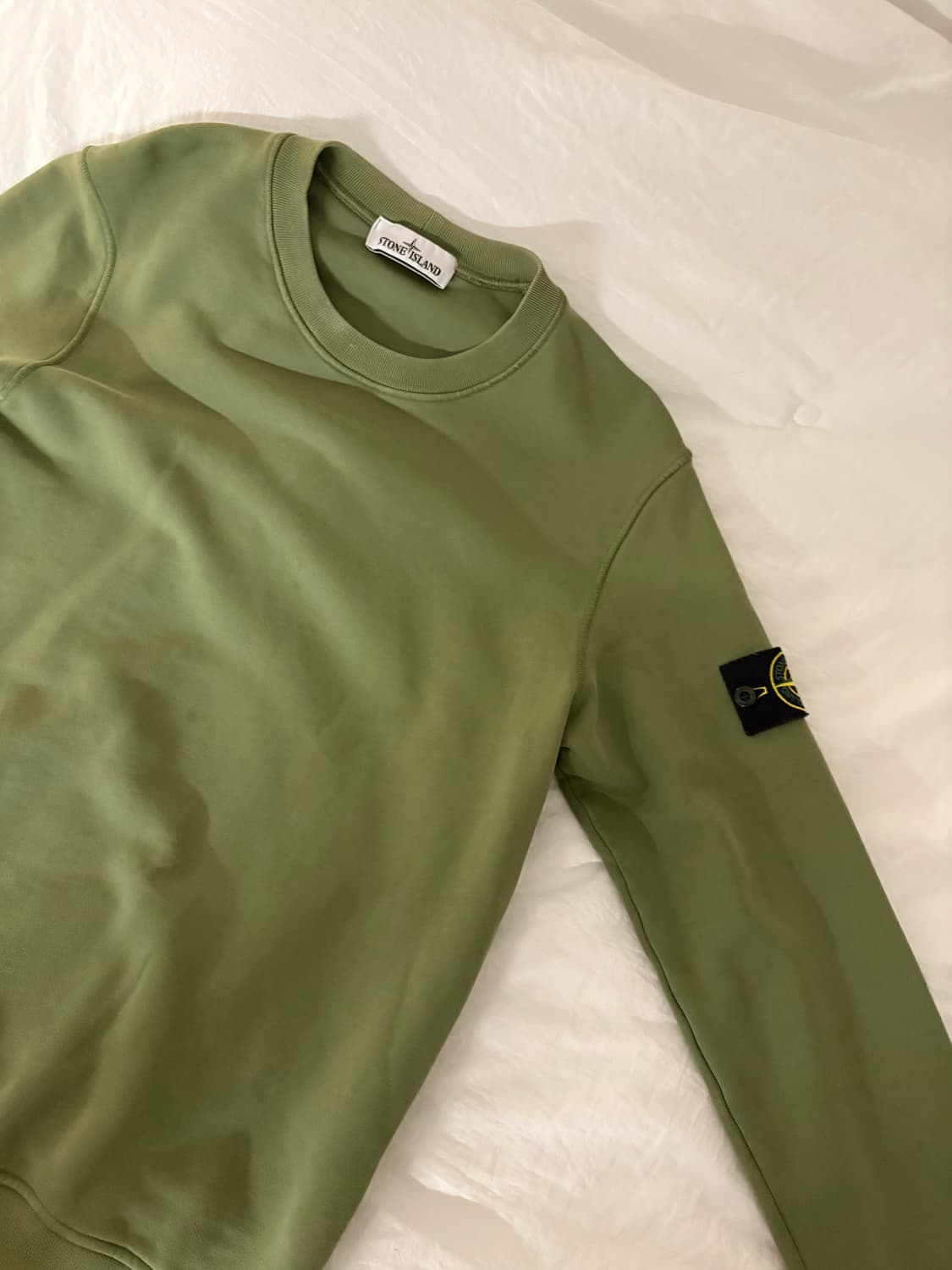스톤 아일랜드 올리브 그린 상품이미지1