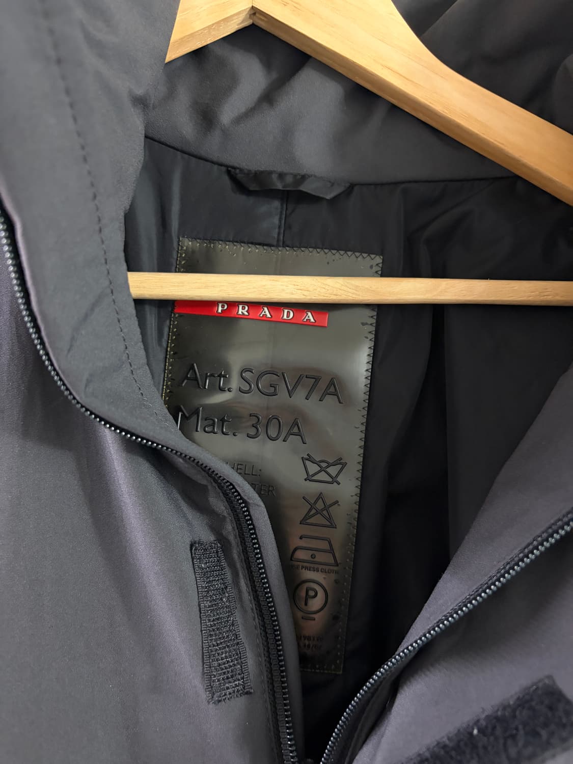 2000s prada 고어텍스 자켓  상품이미지3