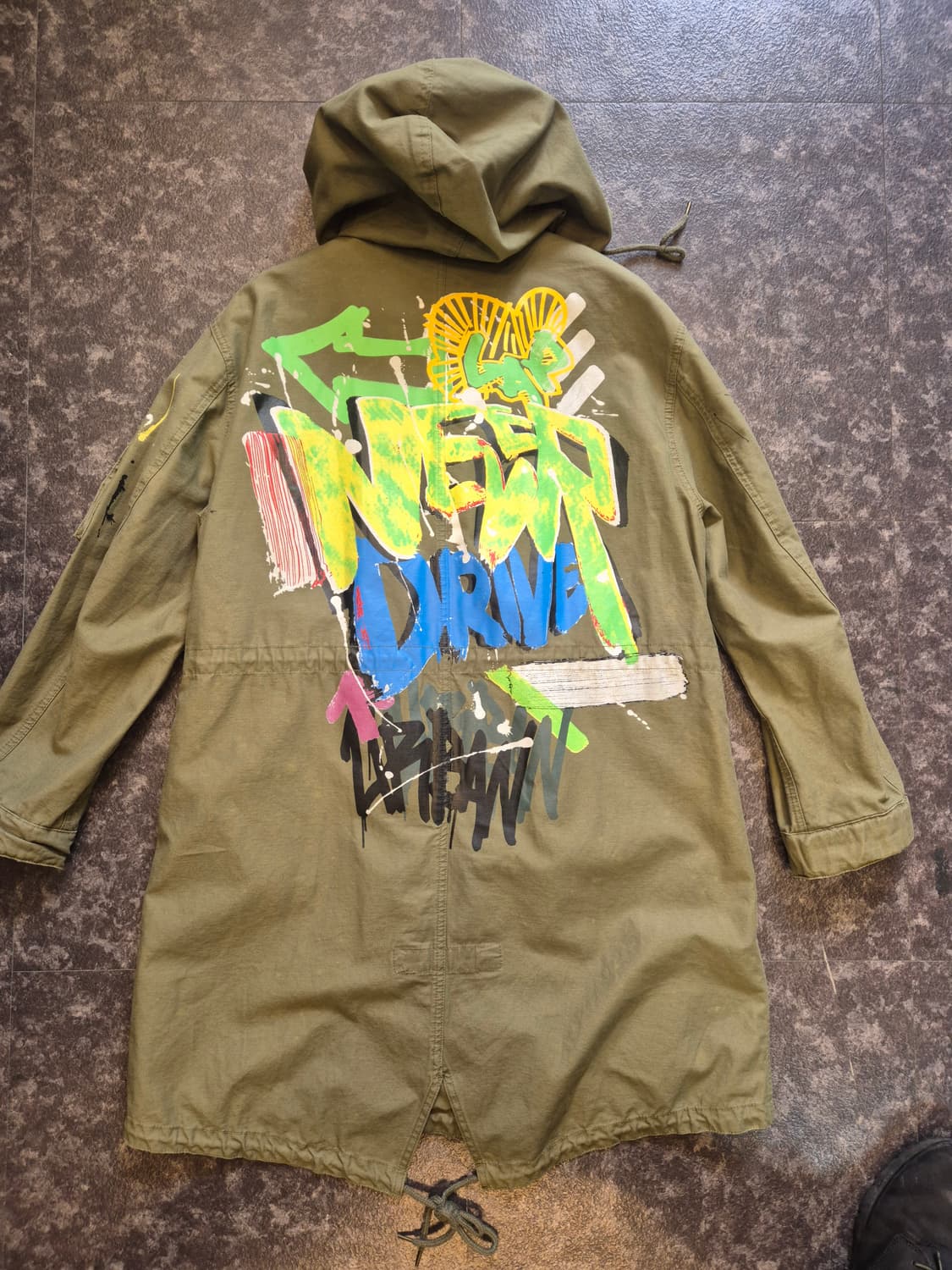 LAP의 카키색 야상 점퍼입니다 상품이미지2