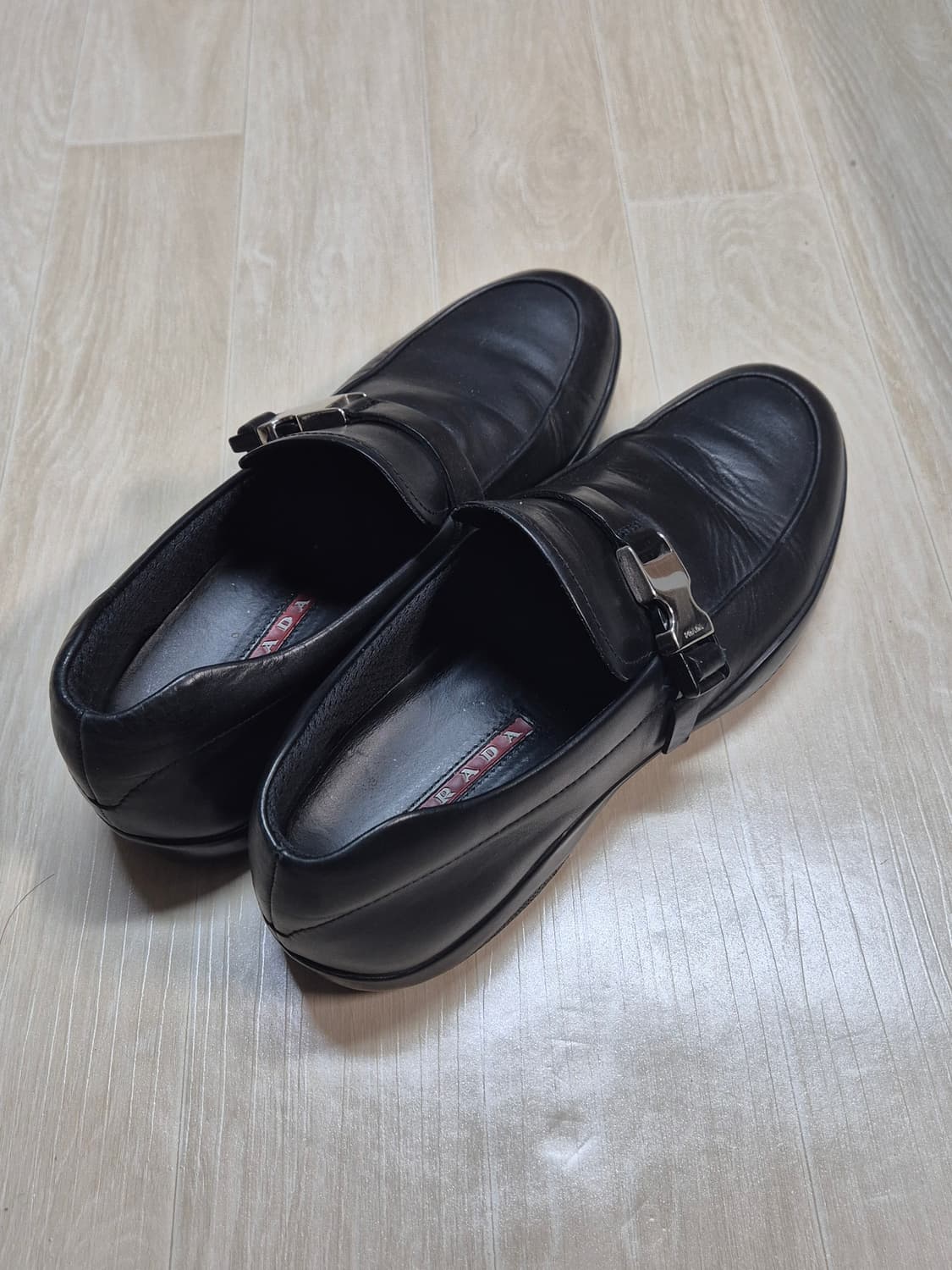 프라다 버클 로퍼 상품이미지8