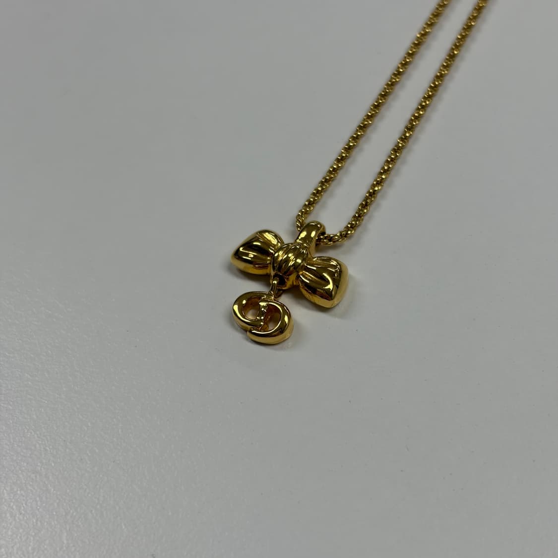 디올 리본 CD 목걸이 상품이미지2