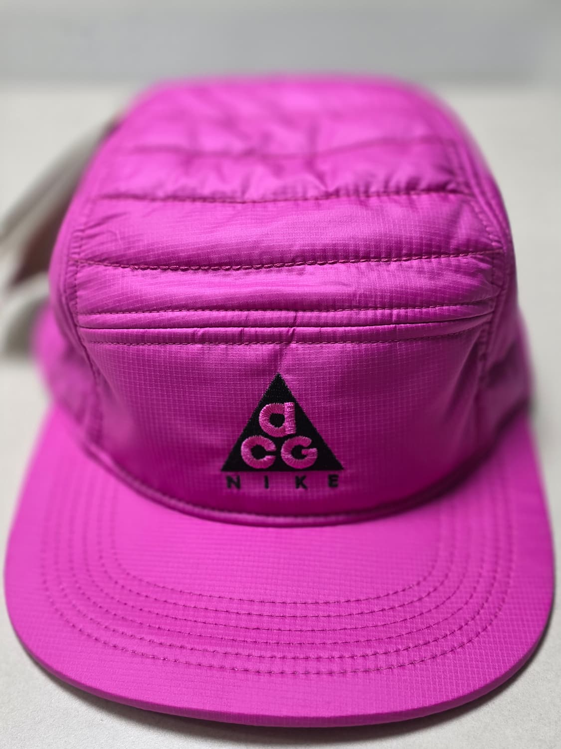 나이키 ACG AW84 패딩캡 핑크 판매합니다! 상품이미지1