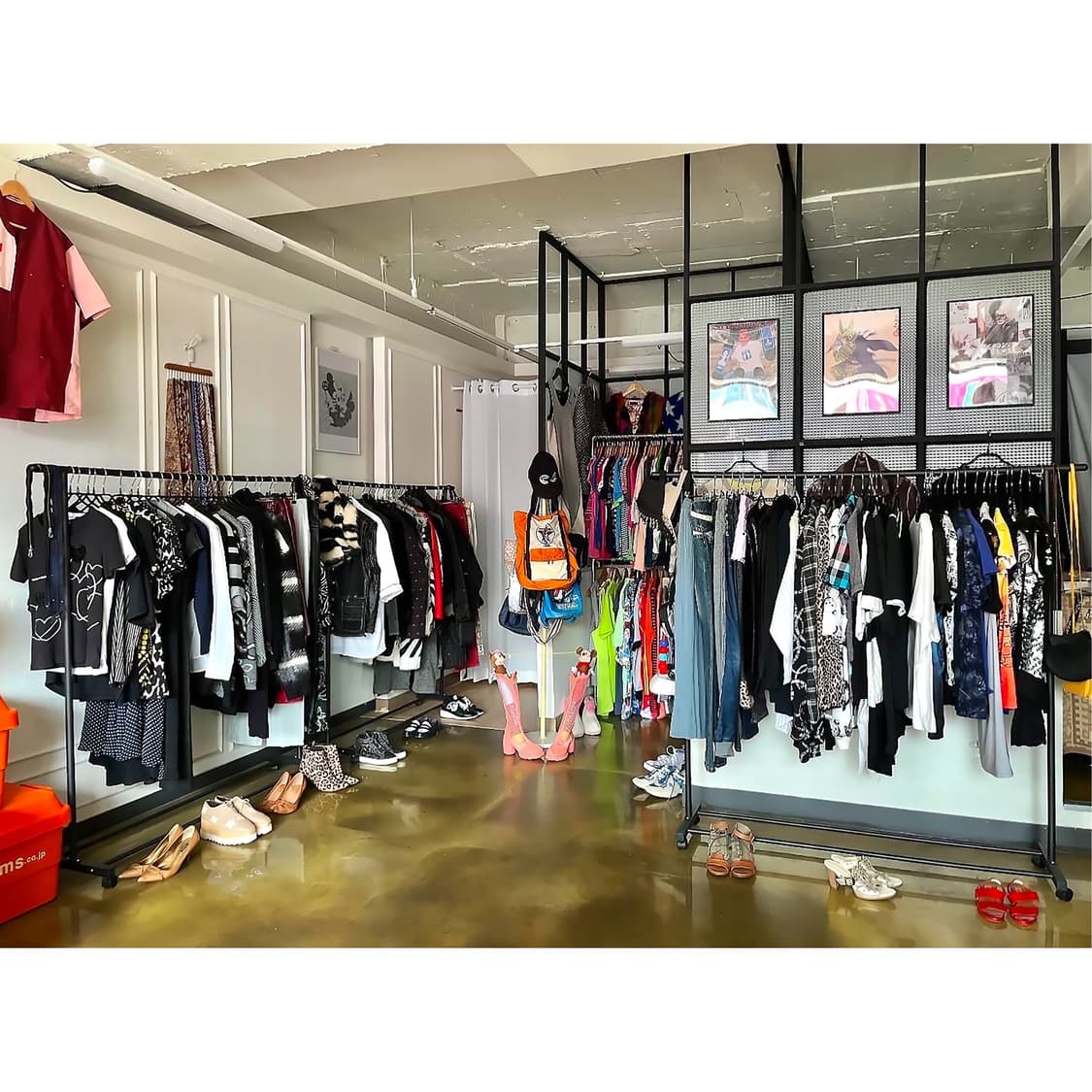 Off-Line Showroom Info 상품이미지8