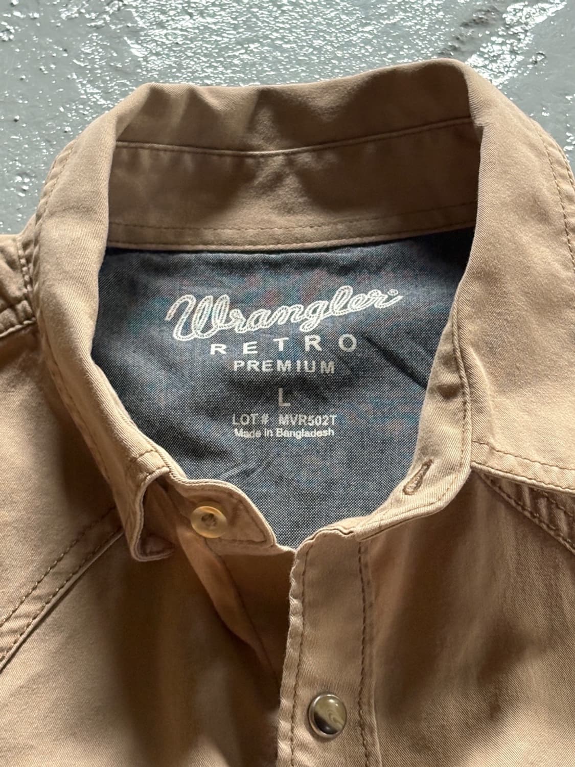 랭글러(Wrangler) 레트로 프리미엄 웨스턴 베이지 셔츠 상품이미지3