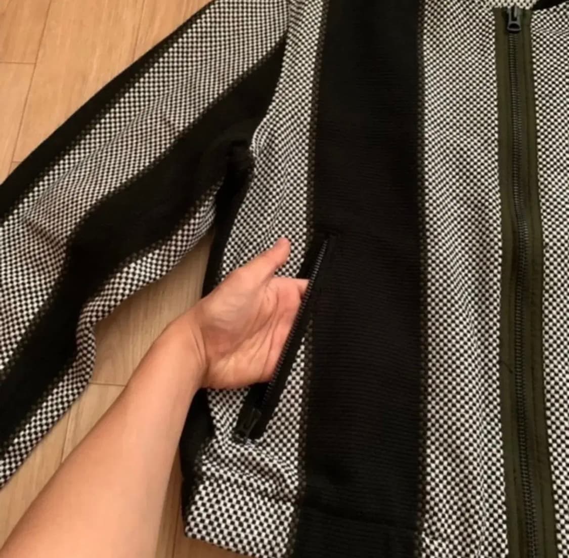 [H&M] 스튜디오 컬렉션 사이드 슬리브 로프 자켓 상품이미지4