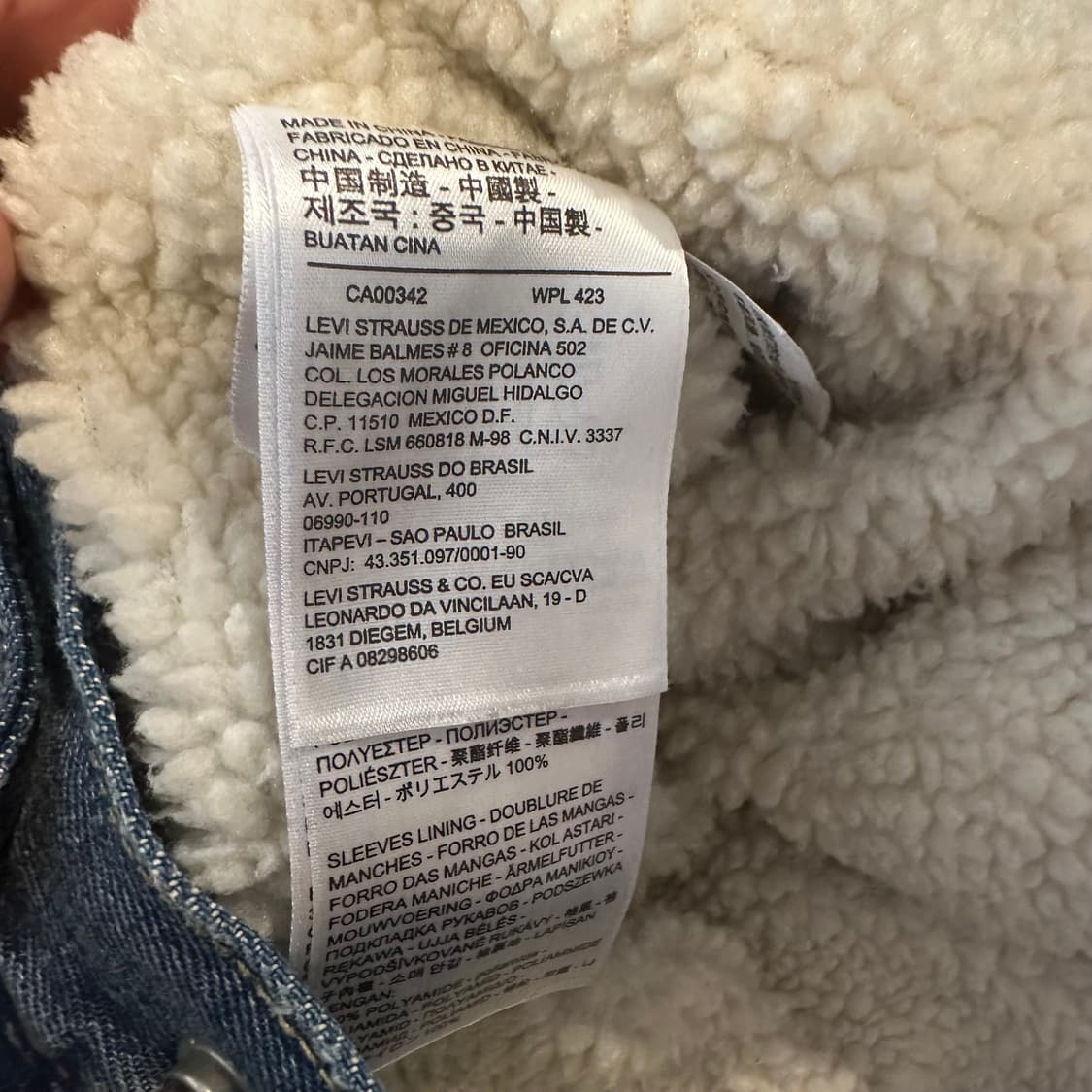 Levi’s 중청 워싱 트러커 셰르파 데님 자켓  상품이미지7
