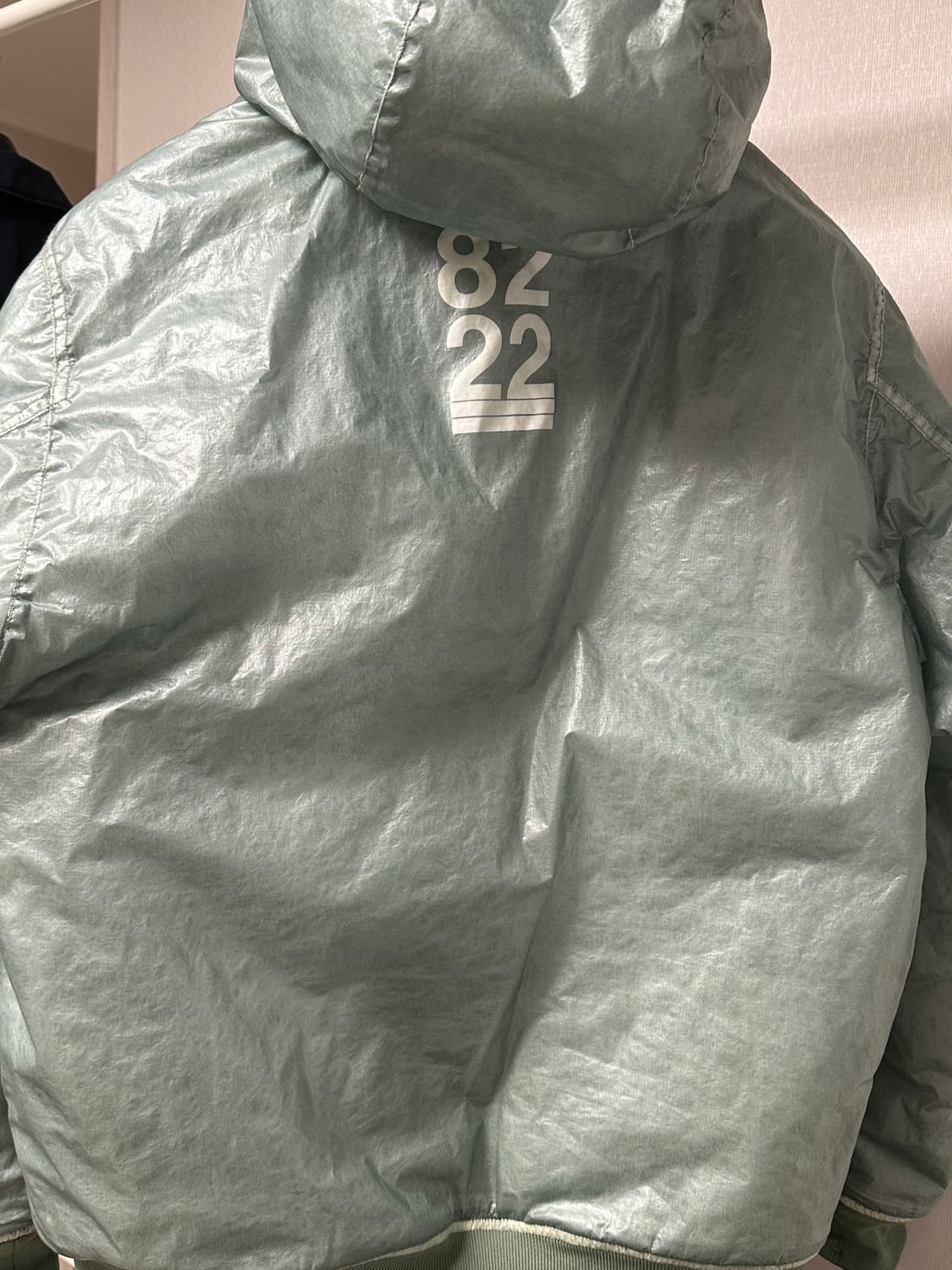 스톤아일랜드 82/22 40주년 아노락 패딩 L(105) 국내판 상품이미지4