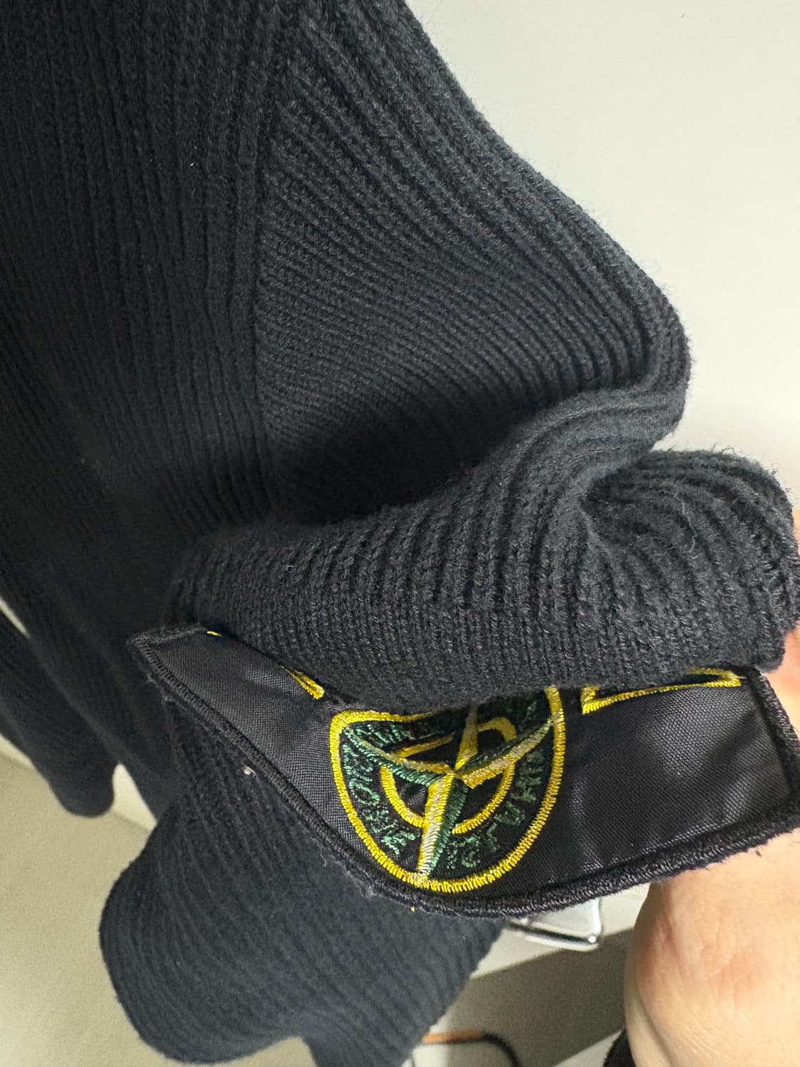 스톤아일랜드 니트집업 XL 상품이미지3