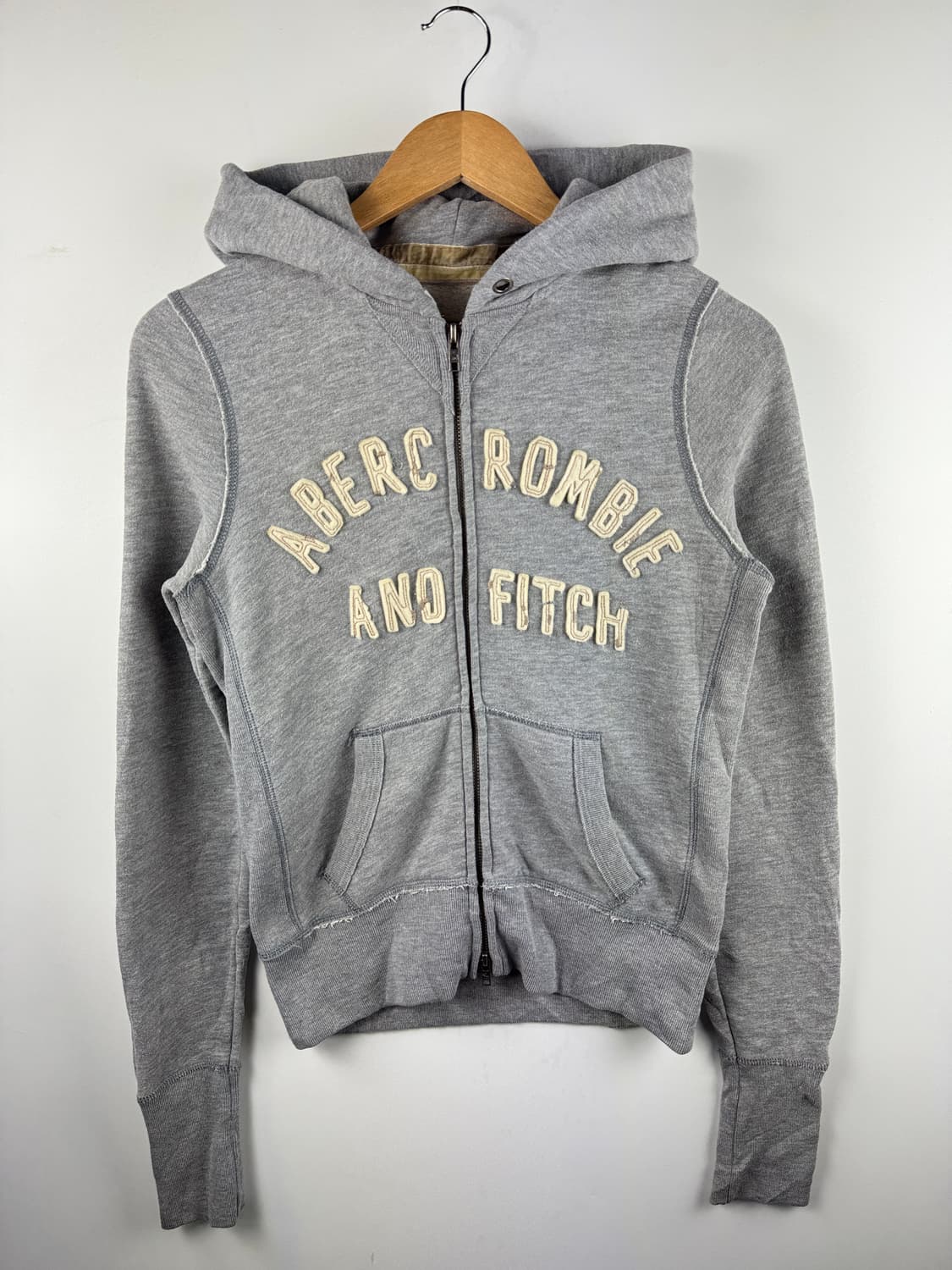 아베크롬비 아치로고 그레이 딱붙 후드집업1698 상품이미지1