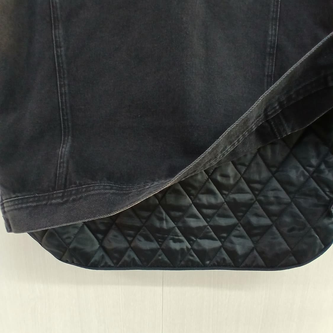 SISLEY 블랙 퀼팅 데님 조끼 상품이미지7