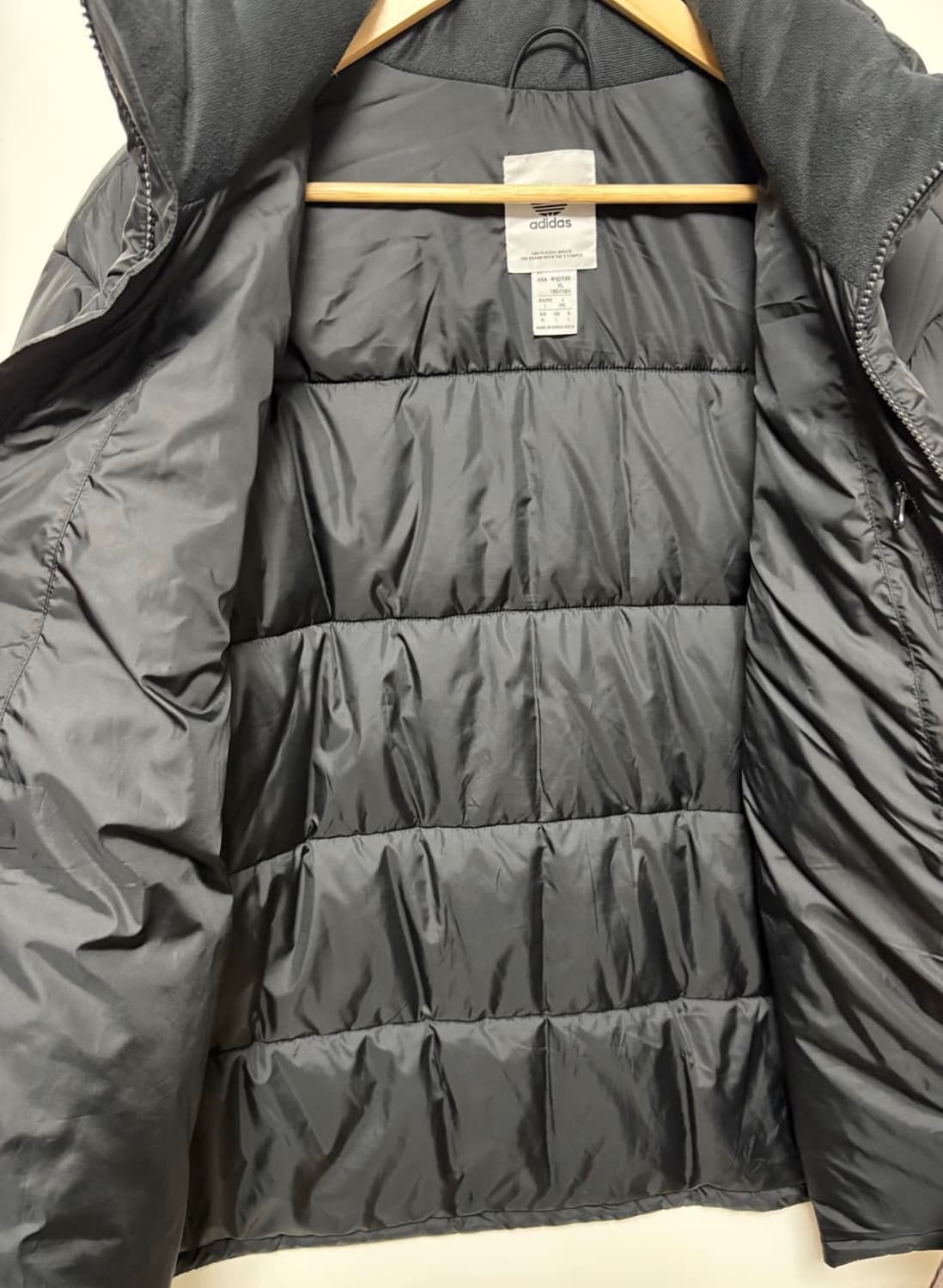 아디다스 에센셜 패디드 푸퍼 패딩 상품이미지2