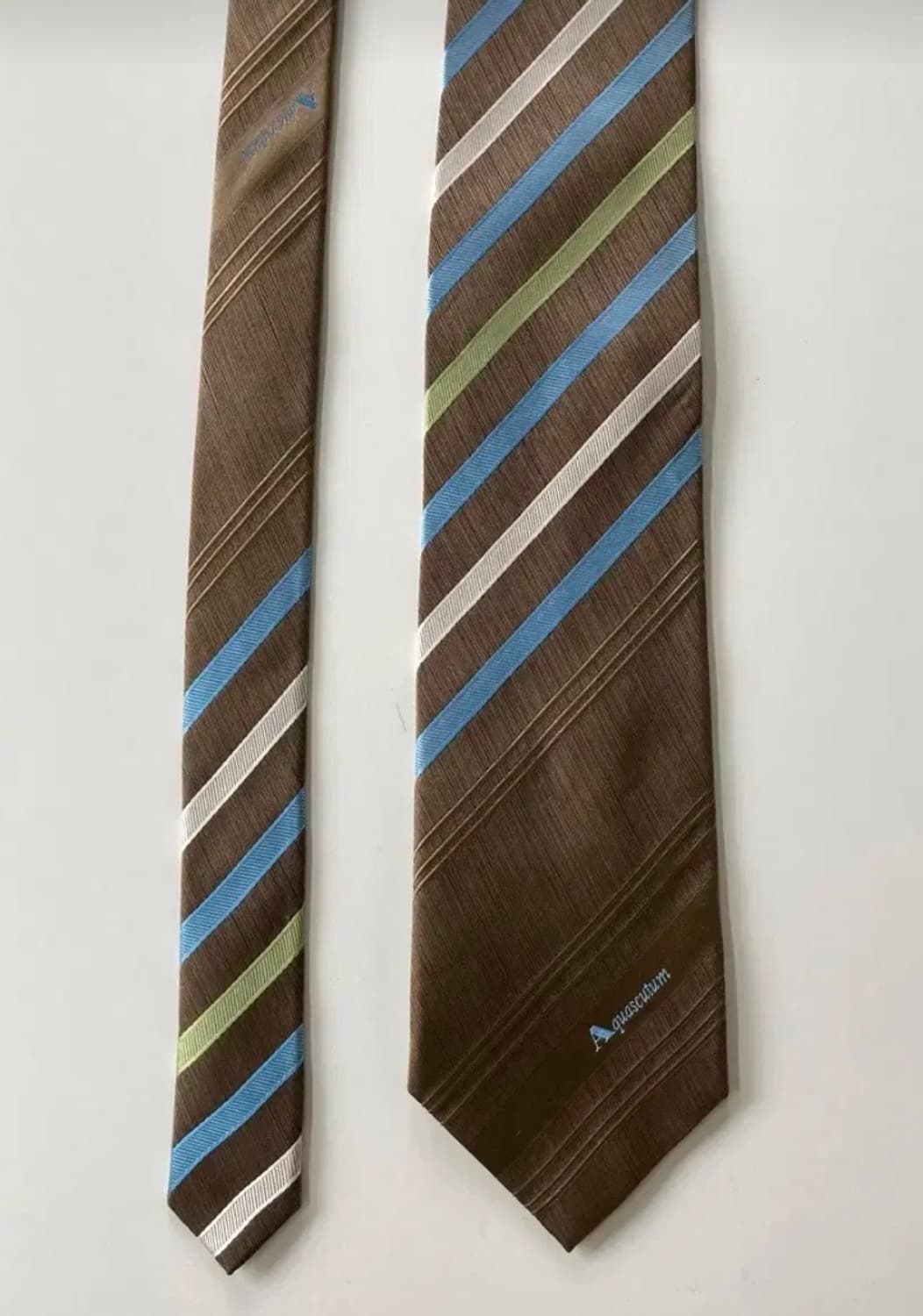 아쿠아스큐텀 넥타이 상품이미지1