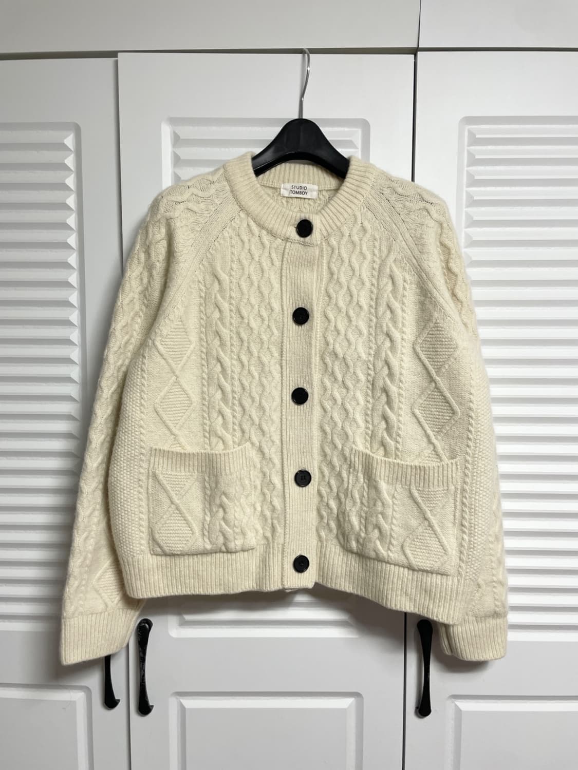 스튜디오톰보이 가디건 상품이미지1