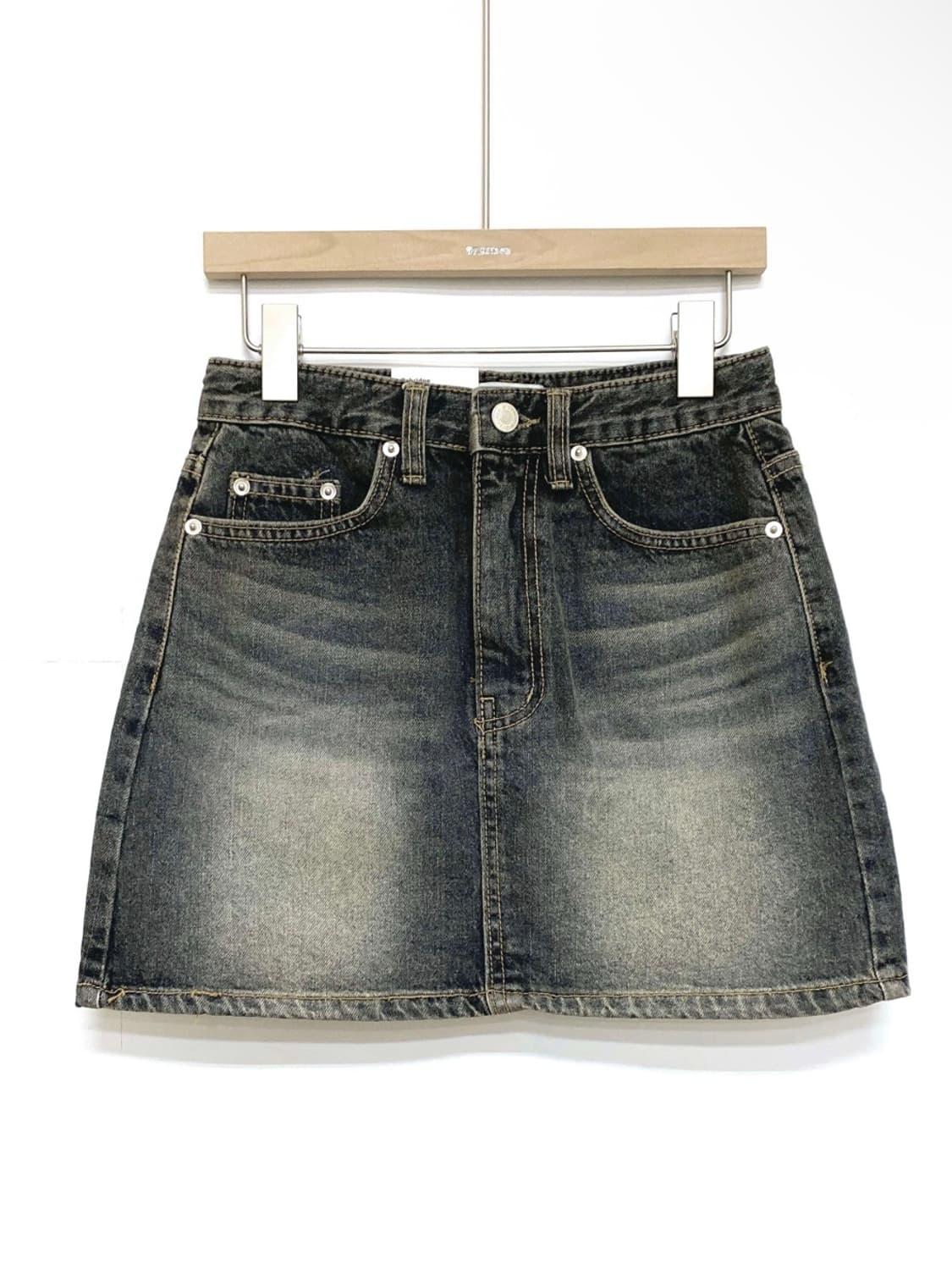 오즈브릿지 웨스턴데님 스커트 새상품 (블랙업 어텀 도매처) 상품이미지6