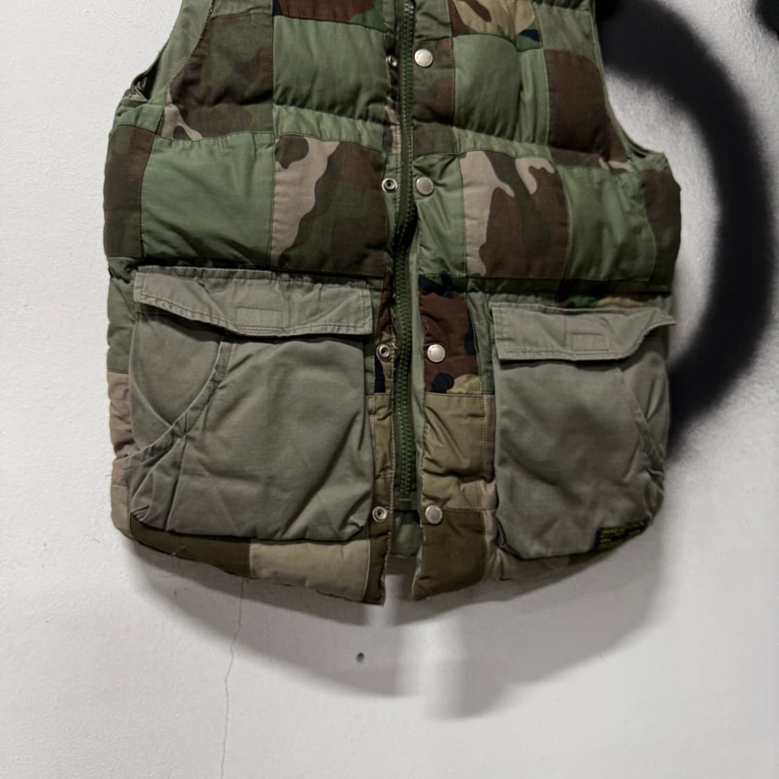 Aspesi Blu & co 아스페시 카모 패치워크 다운 베스트 상품이미지4