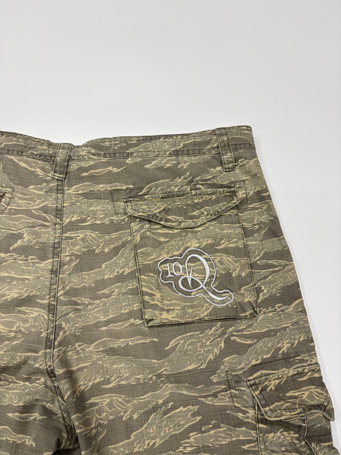 2XL Nike 나이키 타이거 카모 카고 쇼츠 반바지 상품이미지5
