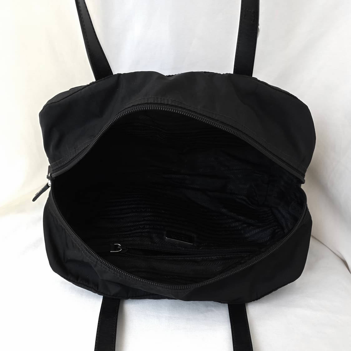 [정품 PRADA] 프라다 투포켓 나일론 토트백 볼링백 상품이미지6