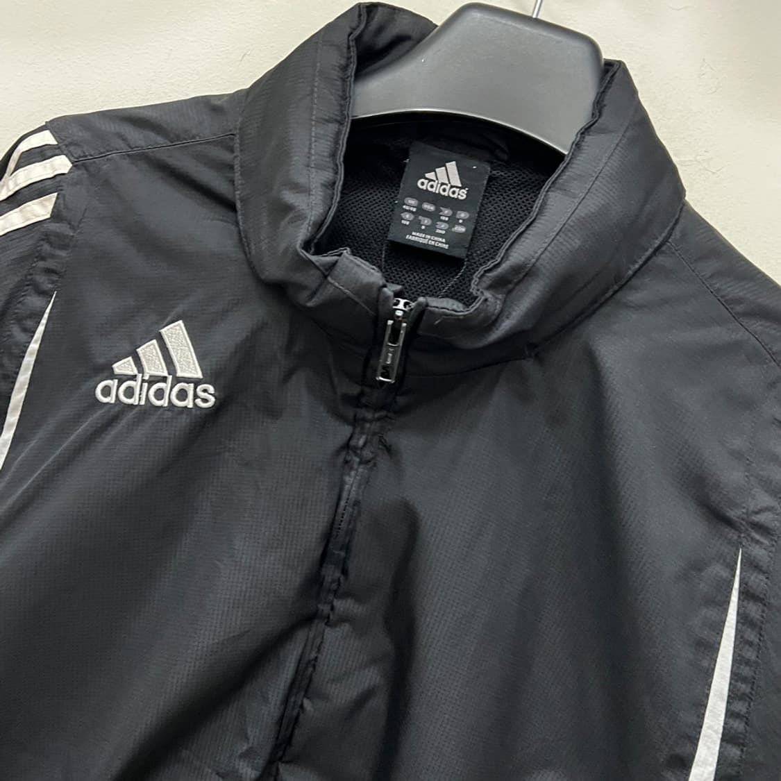 아디다스 리폼 크롭 바람막이 자켓 3XL 상품이미지3