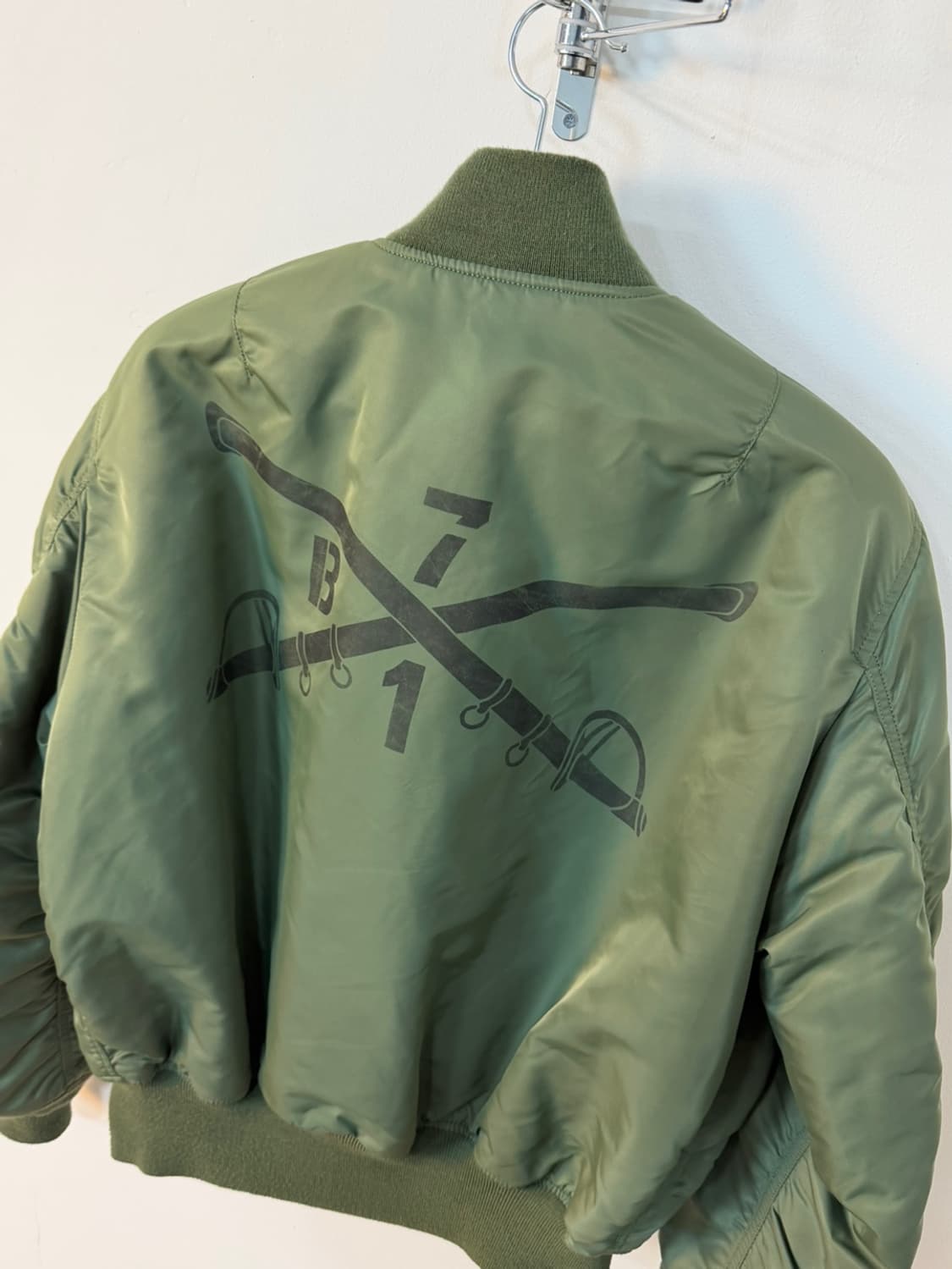 알파인더스트리 Ma1 항공점퍼 상품이미지6