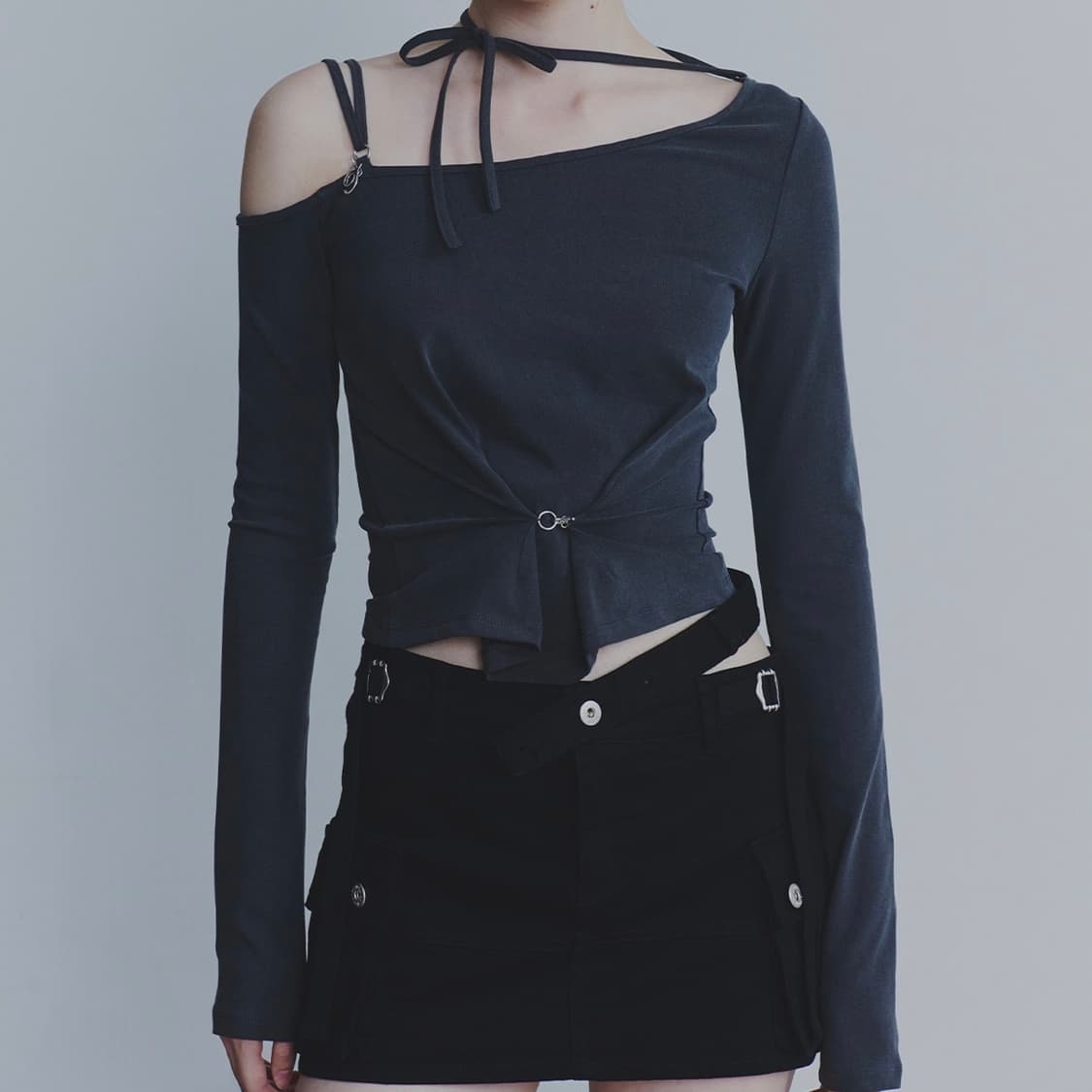 [이벤트 카드+스티커 포함]페인오어플레져 루비후크 롱 슬리브 차콜 상품이미지3