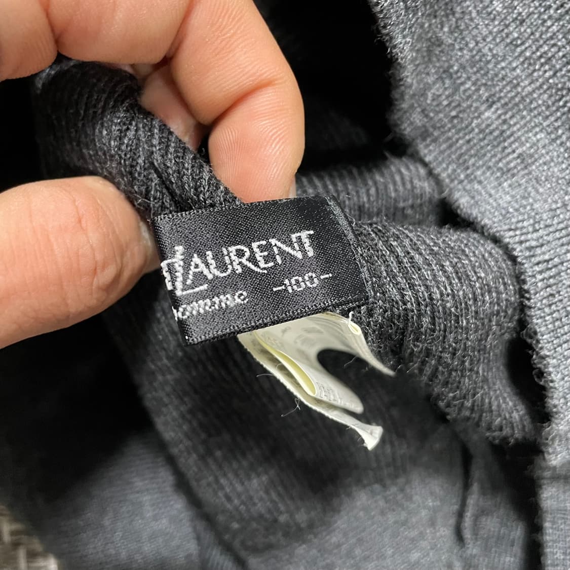 L 입생로랑 오버핏 목크넥 니트 상품이미지6