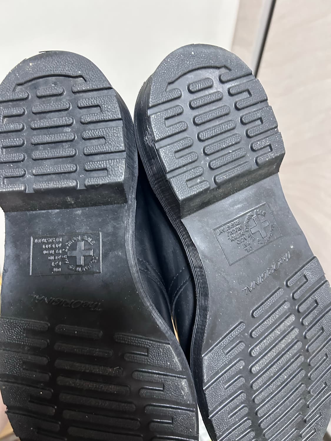 닥터마틴 모노. 사이즈 미스로 인한 교환 또는 판매합니다 상품이미지3