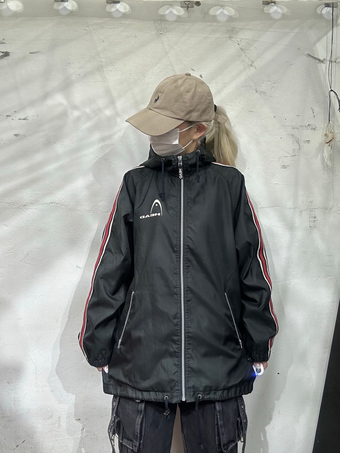 헤드 블랙 올드스쿨 빅 로고 바람막이 후드 오버핏 트랙 자켓  상품이미지2