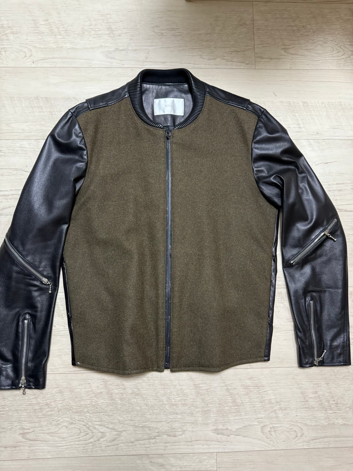 레더 바시티 자켓 상품이미지1