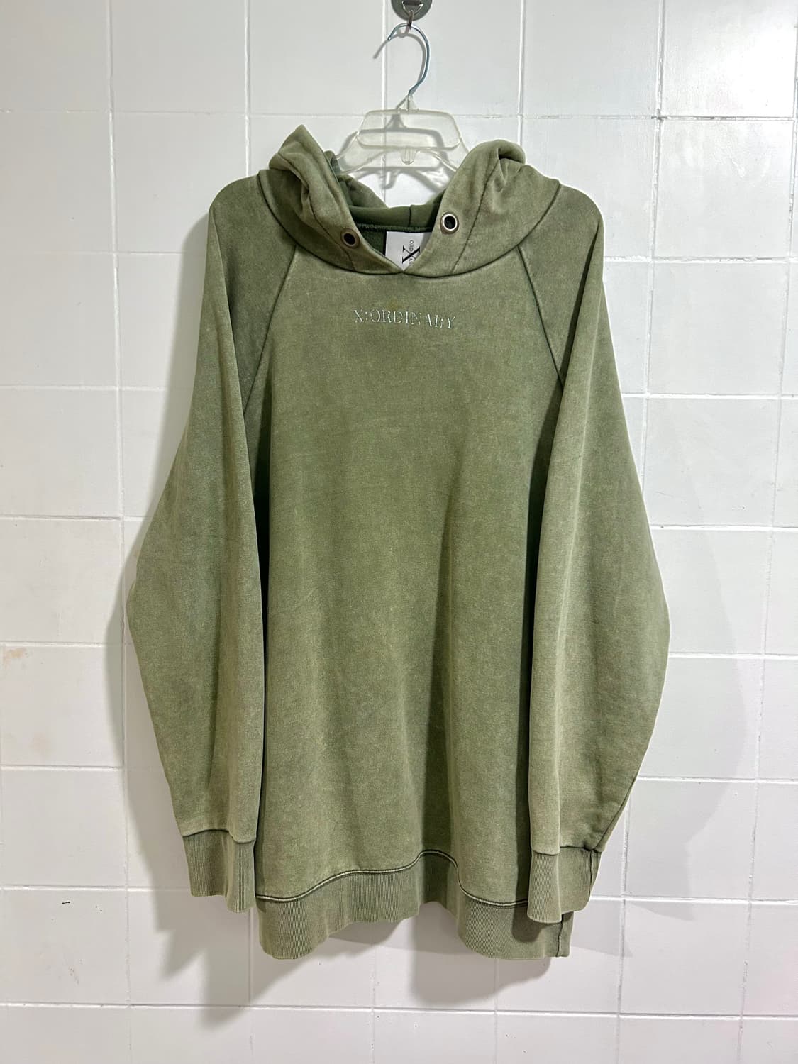 엑스오디너리 올리브그린 장미 후드 상품이미지2