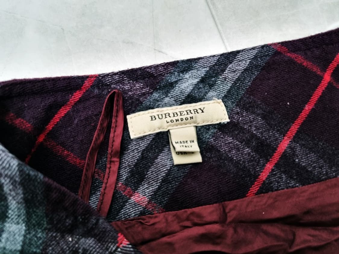 버버리 정품 겨울 스커트 상품이미지4