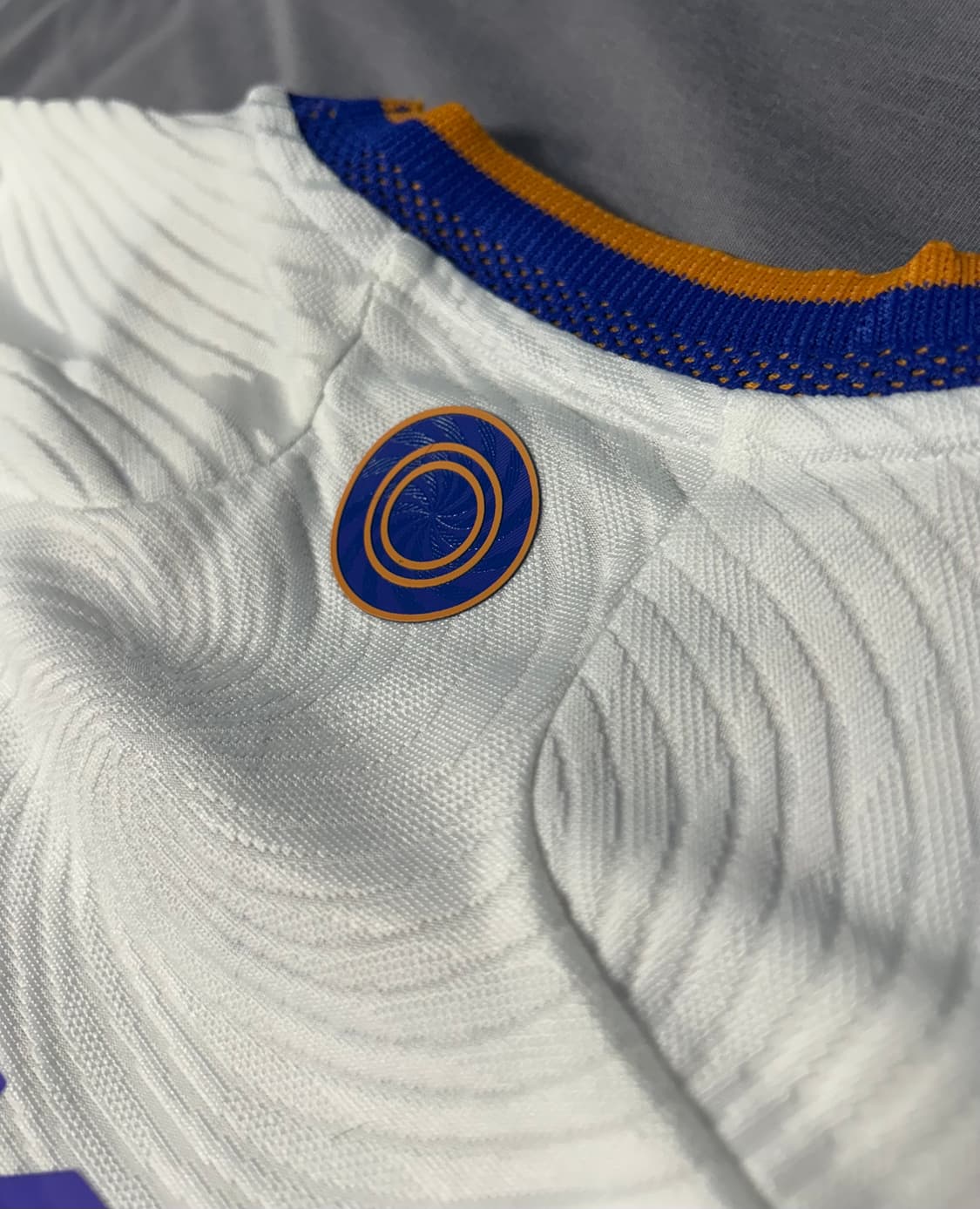 21/22 레알 마드리드 홈 어센틱 유니폼  상품이미지7