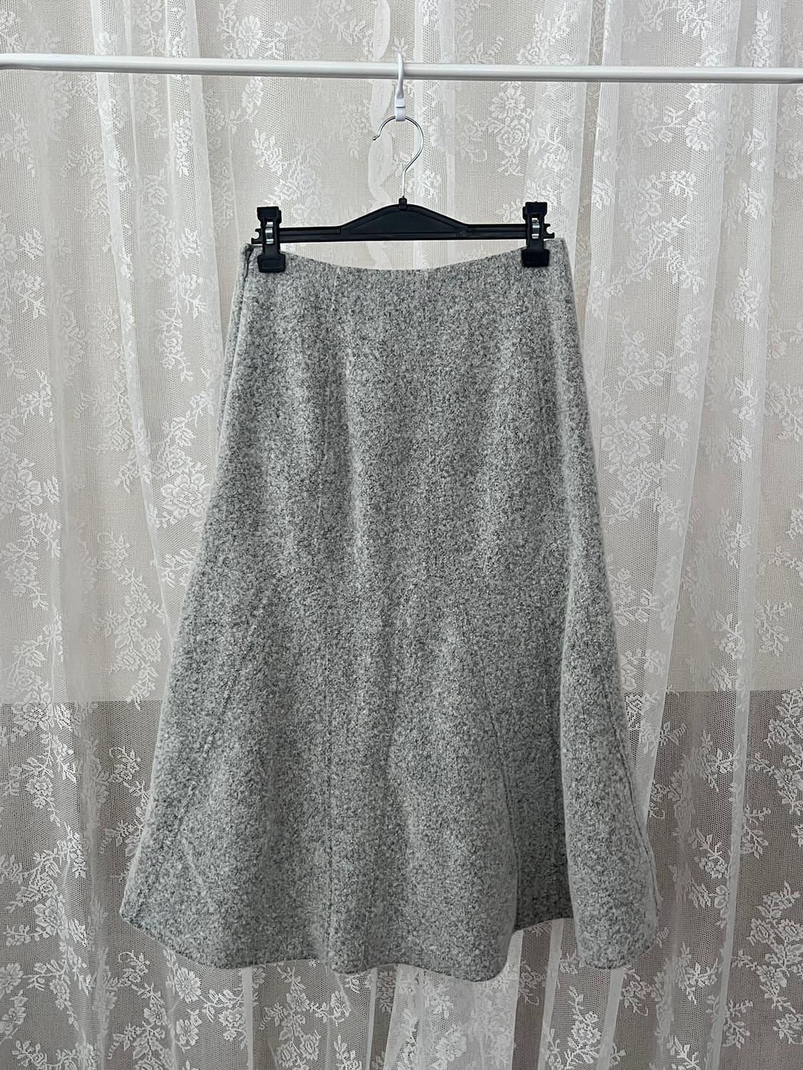 34) 메종마레 팬시 블루밍 스커트 그레이 상품이미지2