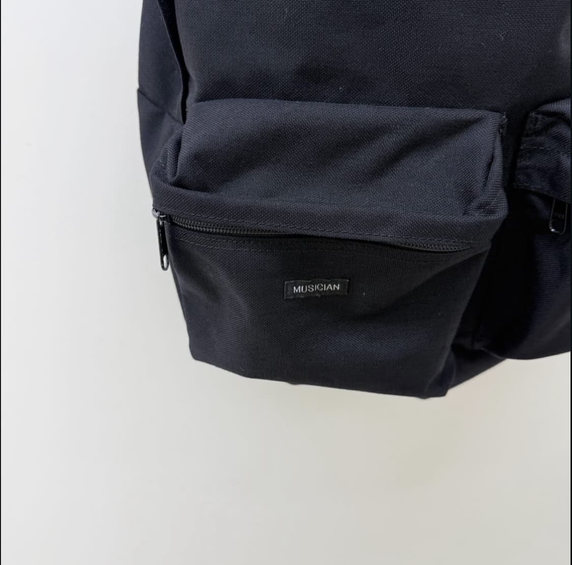 라드뮤지션 x Outdoor 백팩 상품이미지5